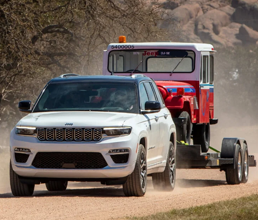 Jeep Grand Cherokee Towing Payload and Cargo Capability