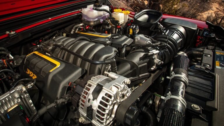 Jeep Wrangler Engine Specifications Horsepower Torque and Performance Guide